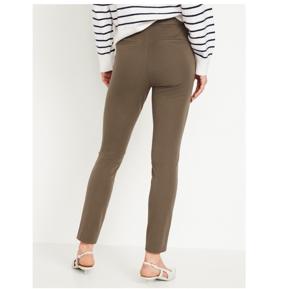 OLD NAVY • Olive High Waisted Pixie Pant - Picture 2 of 5